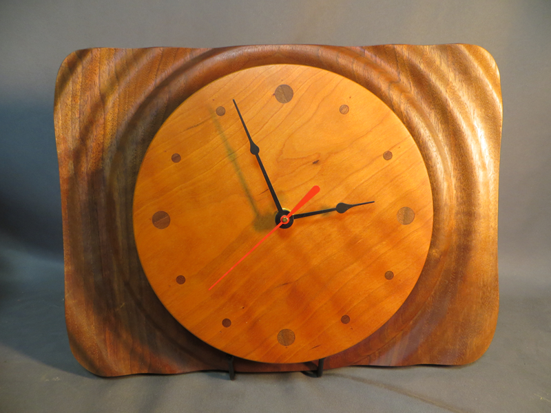 Ripple clock Walnut & Cherry